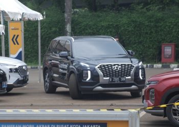 Pengunjung Jakarta Auto Week Dapat Coba Mobil Impian Dengan Test Drive