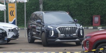 Pengunjung Jakarta Auto Week Dapat Coba Mobil Impian Dengan Test Drive