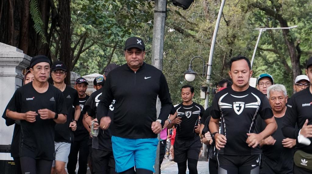 Manajemen Indosat Ooredoo Hutchison (IOH) Olahraga Bersama Walikota Bogor