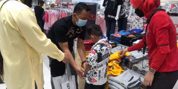 Super Mall Karawaci Berbagi Bersama Anak Yatim
