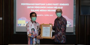 KSEI salurkan 2.000 Paket Bantuan Bagi Pendonor Darah Untuk Hari Kesehatan Dunia di Bulan Ramadan