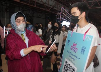 Wadirut BNI Tinjau dan Coba Transaksi Digital
