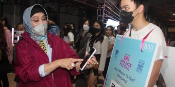 Wadirut BNI Tinjau dan Coba Transaksi Digital