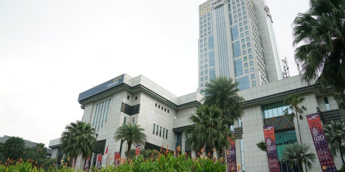 Restrukturisasi Melandai, Profit Bank Mandiri Makin Kinclong