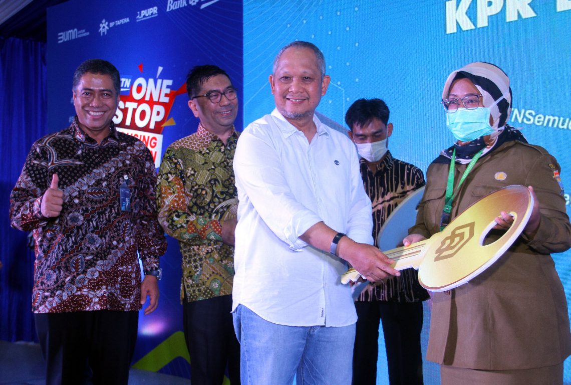 Penuhi Rumah Rakyat, BTN Gelar Akad Massal KPR 10.000 Rumah