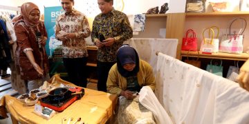 Perkuat Geliat Grassroot Economy, BSI Resmikan UMKM Center di Surabaya, Jawa Timur