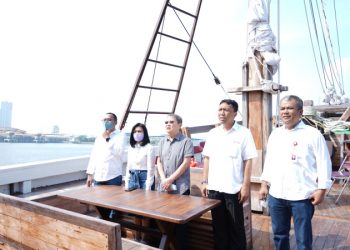 Pasar Modal Indonesia Beri Bantuan Peralatan Pendukung Ruang OperasiUntuk Rumah Sakit Apung