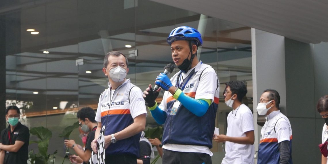 Kegiatan Fun Ride and Walk KemenPUPR-Sinar Mas Land MewarnaiPeringatan Hari Perumahan Nasional 2022