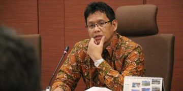 51 Persen Masyarakat Indonesia Simpan Uang di Bawah Bantal