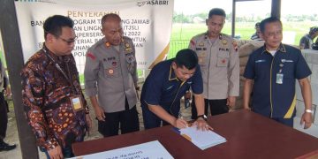 Asabri Salurkan Bantuan Pembangunan Ruang  Layanan Polsek  Bodeh