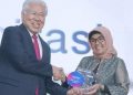Kembangkan Islamic Ecosystem, BSI Raih Penghargaan Sebagai Bank Syariah Terbaik