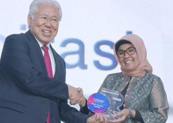 Kembangkan Islamic Ecosystem, BSI Raih Penghargaan Sebagai Bank Syariah Terbaik