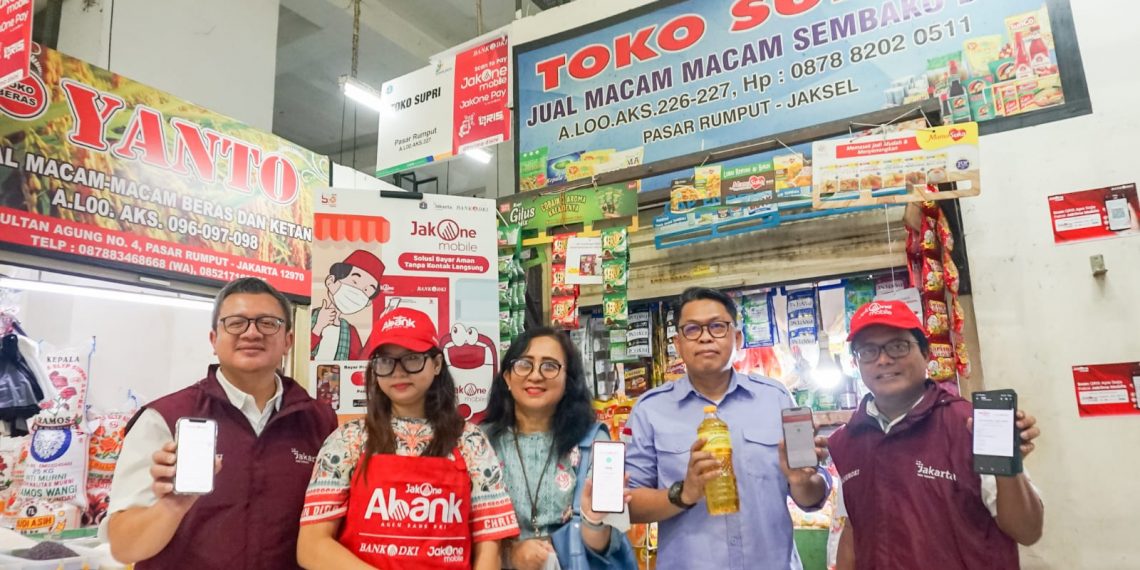 Bank DKI Transformasi Digitalisasi Pasar Rumput