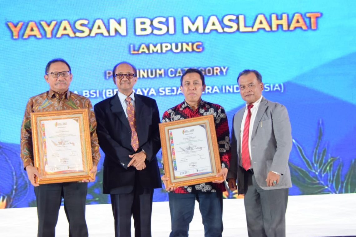BSI Maslahat Raih Penghargaan Bergengsi untuk Dua Program di Indonesian SDGs AWARDS (ISDA) 2022