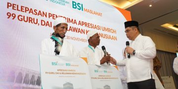 BSI Berangkatkan Umroh 120 Guru, Da’i, Relawan dan Tenaga Medis