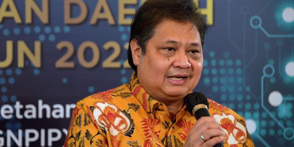 Airlangga Laporan ke Jokowi: Pertumbuhan Ekonomi Diramal Melambat di 2023