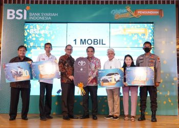 Apresiasi Nasabah Gadai Emas dan Cicil Emas, BSI Berikan Hadiah Program Hujan Emas