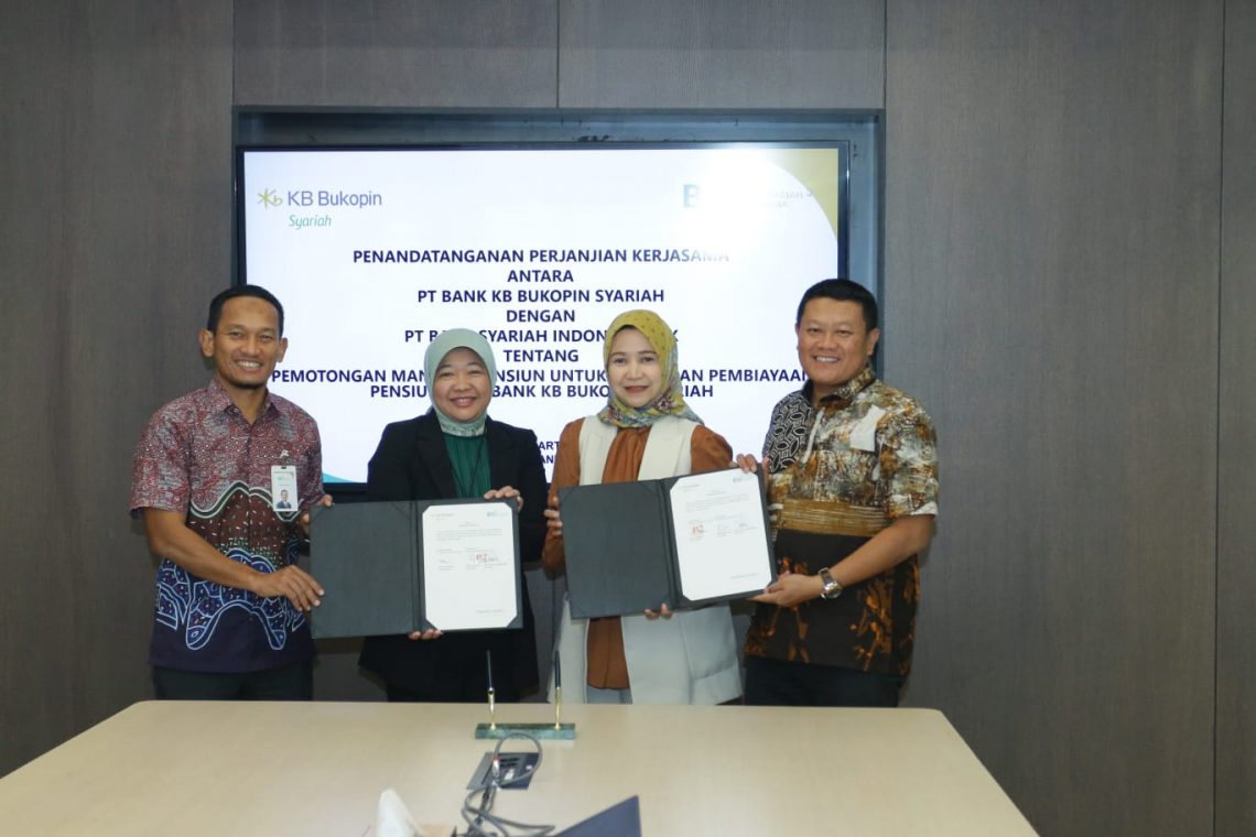 Kolaborasi BSI & Bank KB Bukopin Syariah Layani Keuangan bagi Para Pensiunan