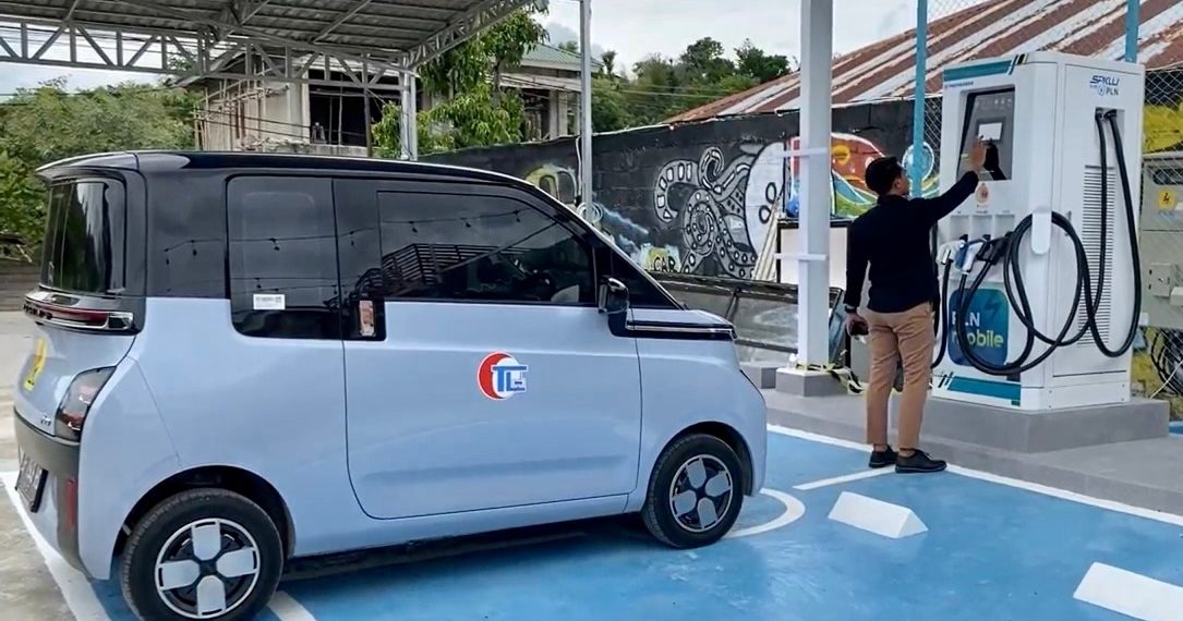 PLN Resmikan SPKLU di Pulau Sumba