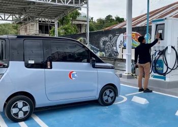 PLN Resmikan SPKLU di Pulau Sumba