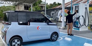 PLN Resmikan SPKLU di Pulau Sumba