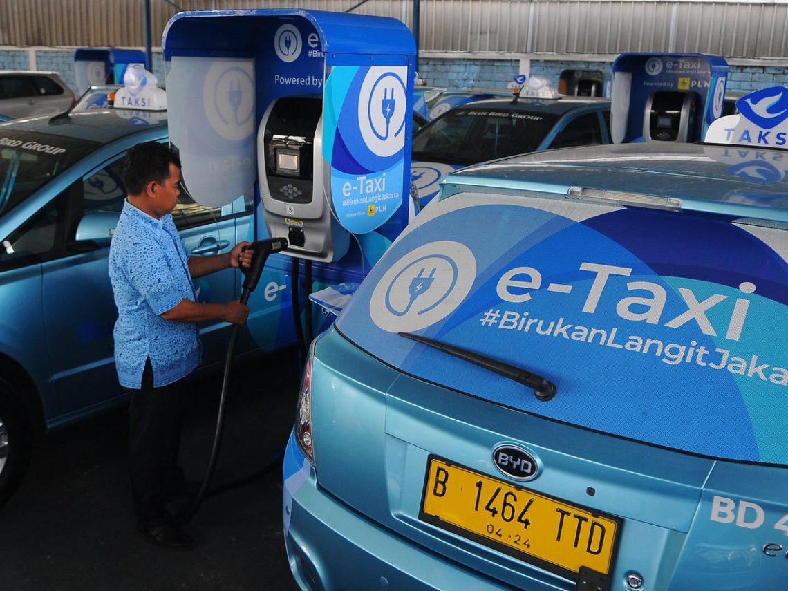Blue Bird Tambah 500 Unit Kendaraan Listrik Tahun Ini
