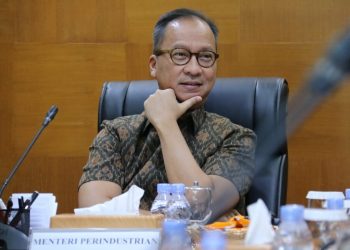 Menperin Agus Terkesima dengan Kendaraan Listrik di Gelaran IIMS 2023