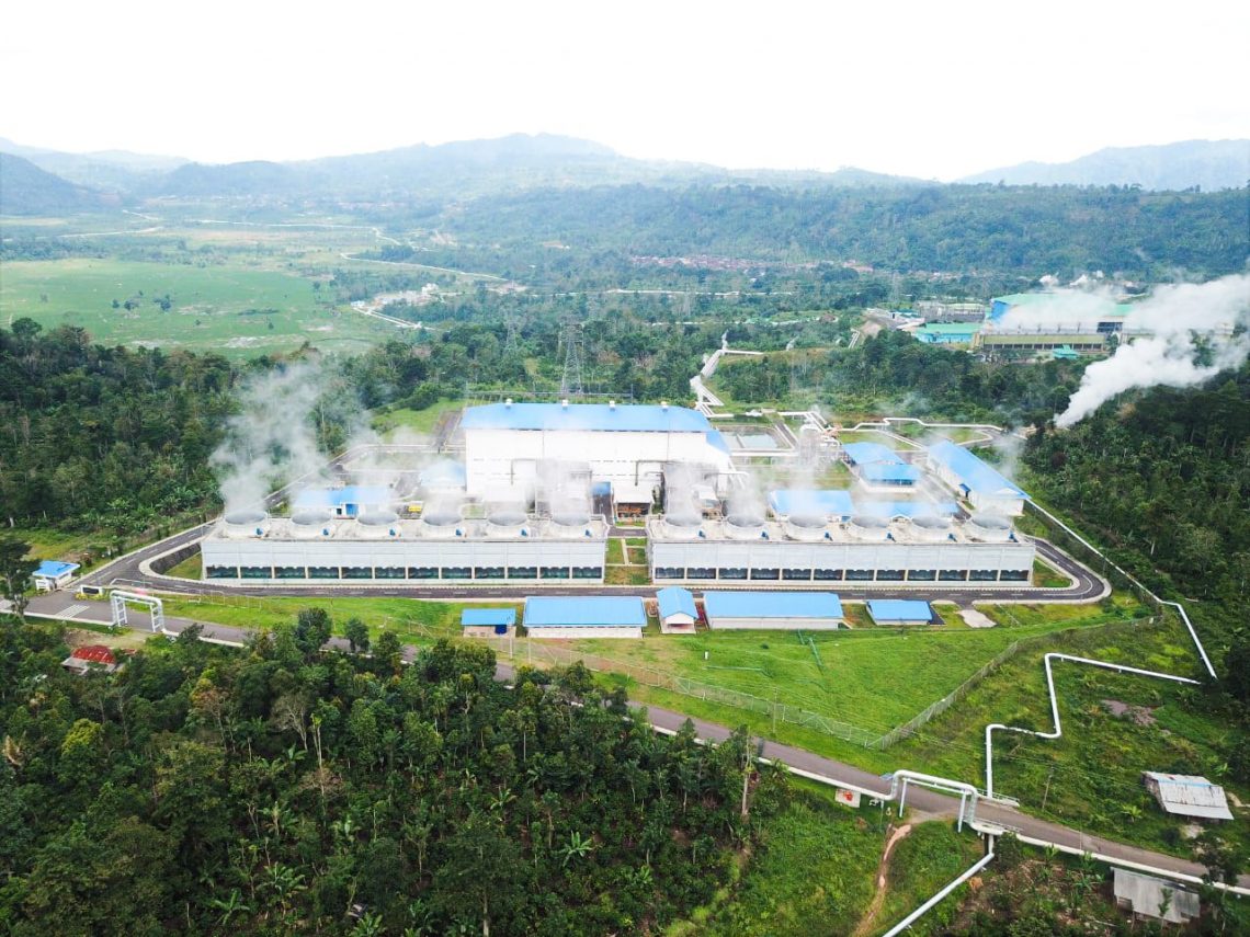 Investasi dalam Pembangkit Panas Bumi Dukung Energi Bersih