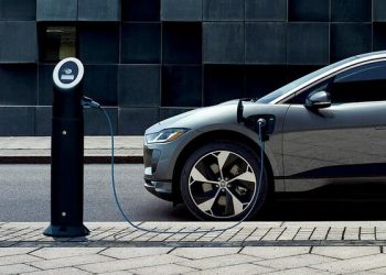 Subsidi Kendaraan Listrik Tengah Dinantikan, Pemerintah Diminta Jangan Lupakan Transportasi Umum