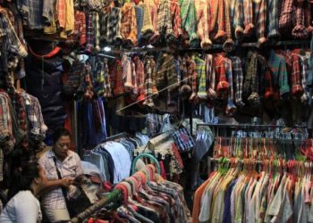 Thrifting Menjamur di Indonesia, Begini Respons Desainer Lokal
