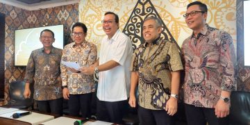 Buka Puasa Manajemen Bursa