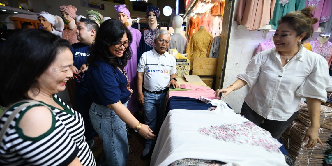 Tabungan BTN Bisnis Road Show di Pasar Tanah Abang Jakarta