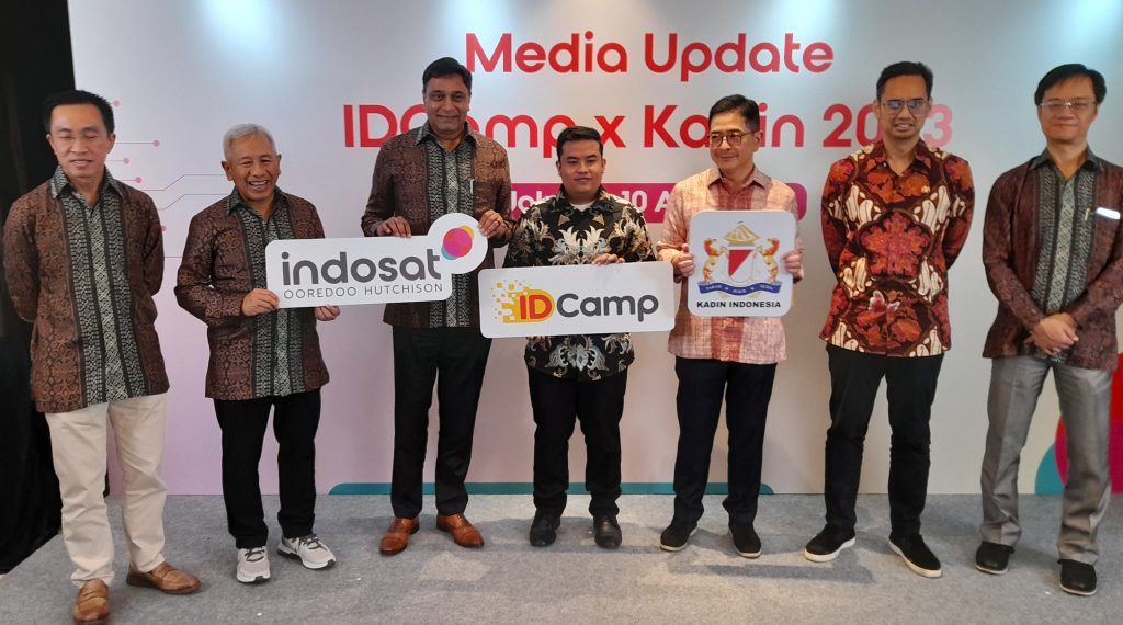 Indosat Hadirkan Solusi untuk Sektor Pertanian, Perikanan, dan UMKM Indonesia Lewat IDCamp x Kadin 2023