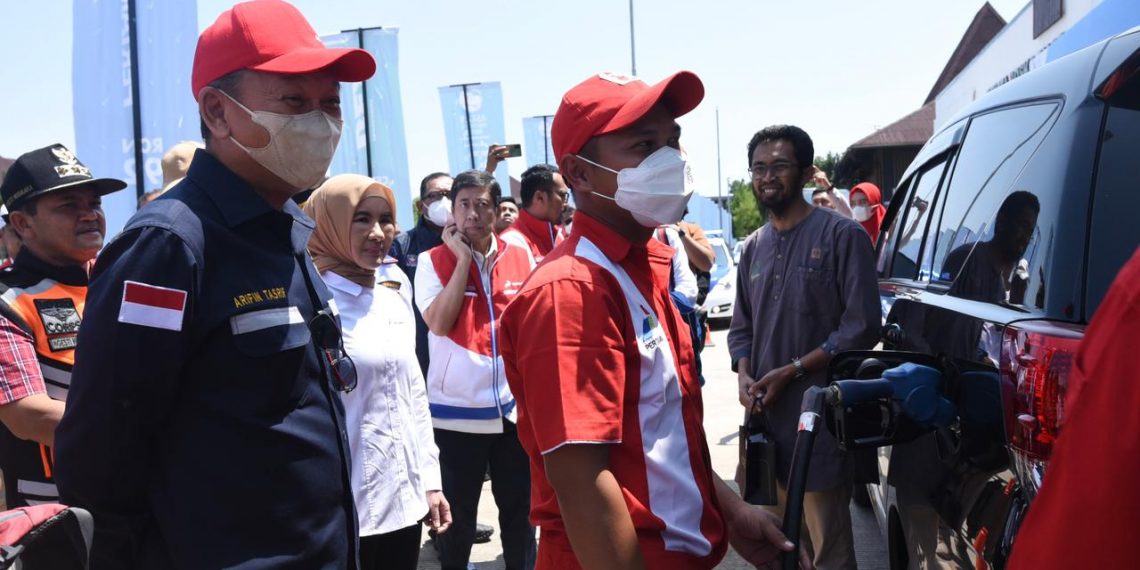 Menteri ESDM Jamin Stok Cukup dan Pelayanan SPBU Baik