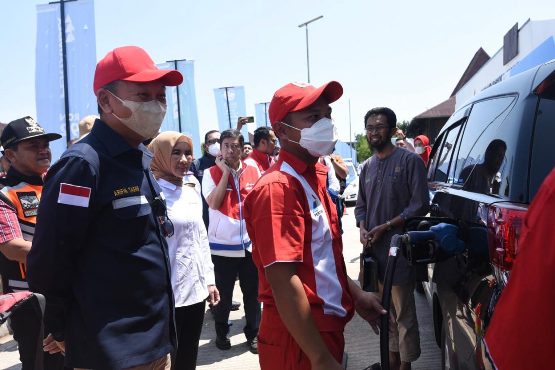 Menteri ESDM Jamin Stok Cukup dan Pelayanan SPBU Baik