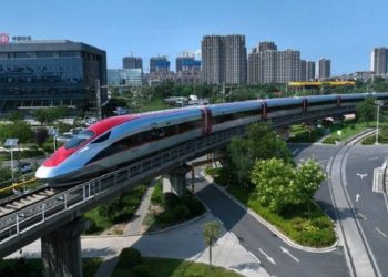 Indonesia Nego Bunga Utang Kereta Cepat Jakarta-Bandung ke China