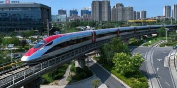 Indonesia Nego Bunga Utang Kereta Cepat Jakarta-Bandung ke China