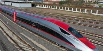 Jalur Kereta Cepat Jakarta-Bandung Mulai Dialiri Listrik Tegangan Tinggi