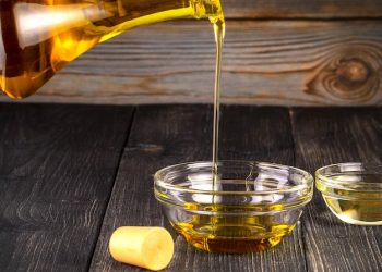 Kemenperin Latih Produsen Minyak Kelapa di Bitung