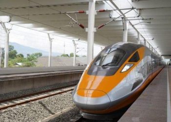 Stasiun Kereta Cepat Jakarta Bandung Dihiasi Motif Khas Budaya Indonesia