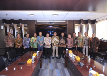 Robby Setiabudi Madjid Resmu Dilantik Sebagai Direktur Keuangan Dan Umum Petrokimia Gresik