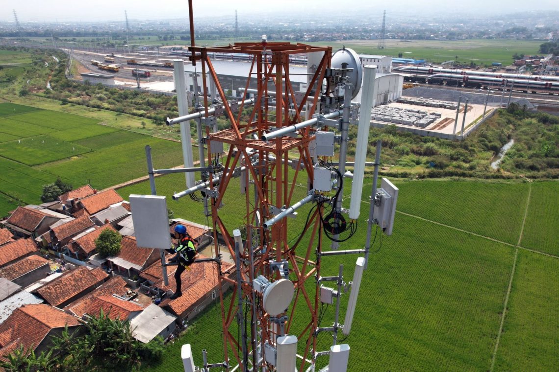 XL Axiata Pastikan Ketersediaan Jaringan di Sepanjang Jalur Kereta Cepat Jakarta-Bandung