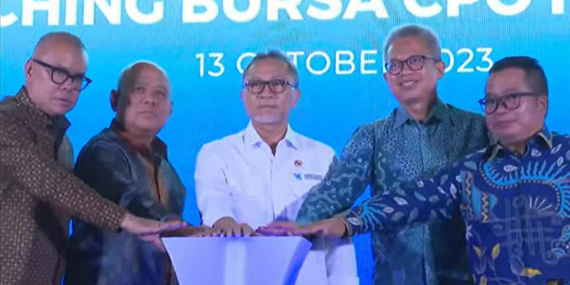 Indonesia Resmi Punya Bursa CPO Sendiri