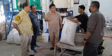 PT KBI Mendorong Kesejahteraan Petani Penggarap Kedelai Melalui Program Bantuan Bergulir