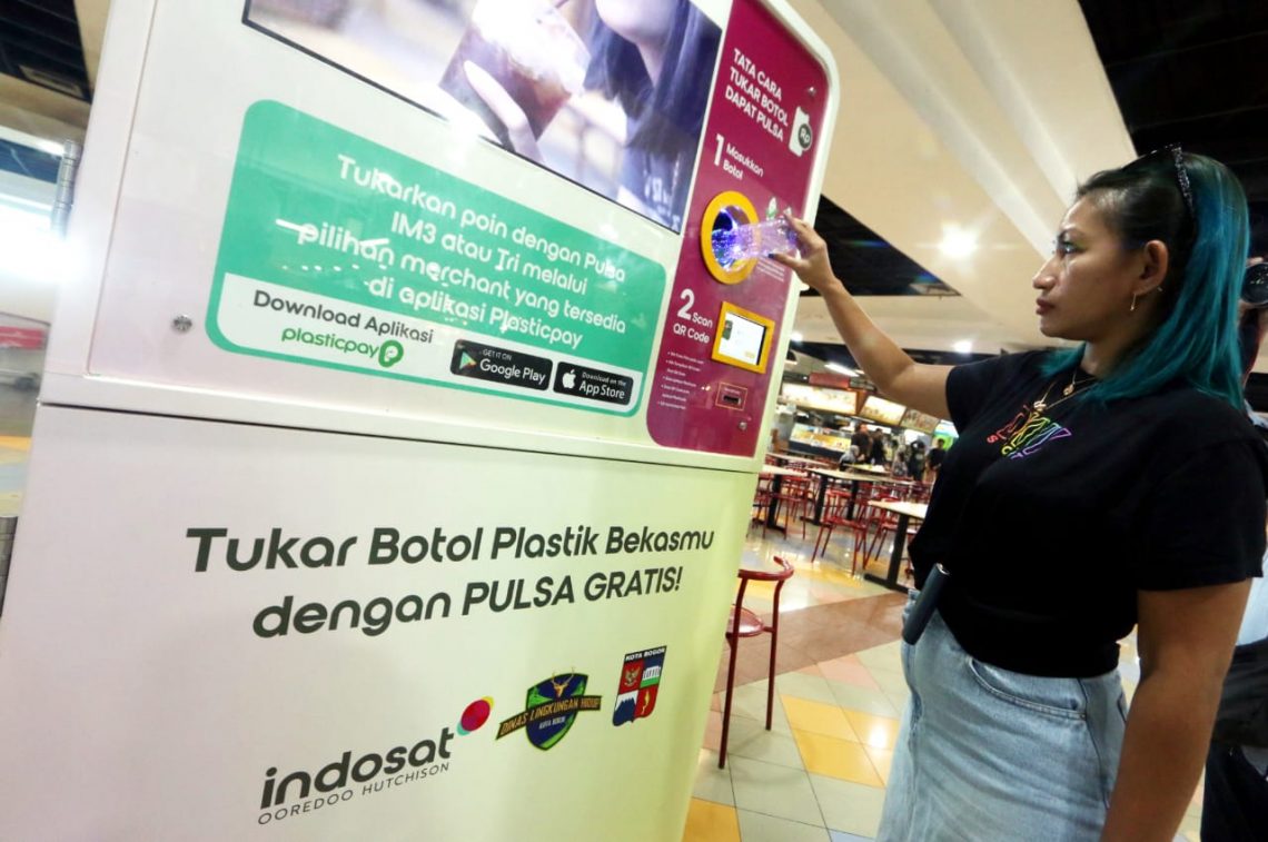 Indosat Ooredoo Hutchison Lestarikan Lingkungan SecaraBerkelanjutan Melalui Program Sampah Jadi Pulsa
