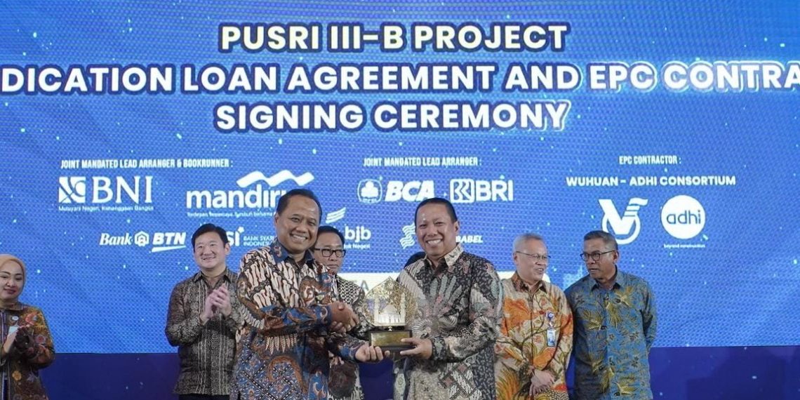Dukung Ketahanan Pangan, BSI Salurkan Pembiayaan Sindikasi Rp 900 Miliar untuk Proyek Pabrik Pusri-IIIB