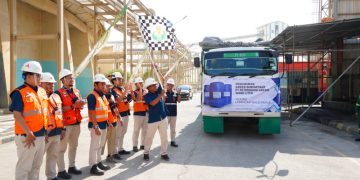 Petrokimia Gresik Suplai 36 Ribu Liter Green Surfactant Untuk Optimalisasi Produksi Minyak Bumi Di Lapangan Walio, Papua Barat