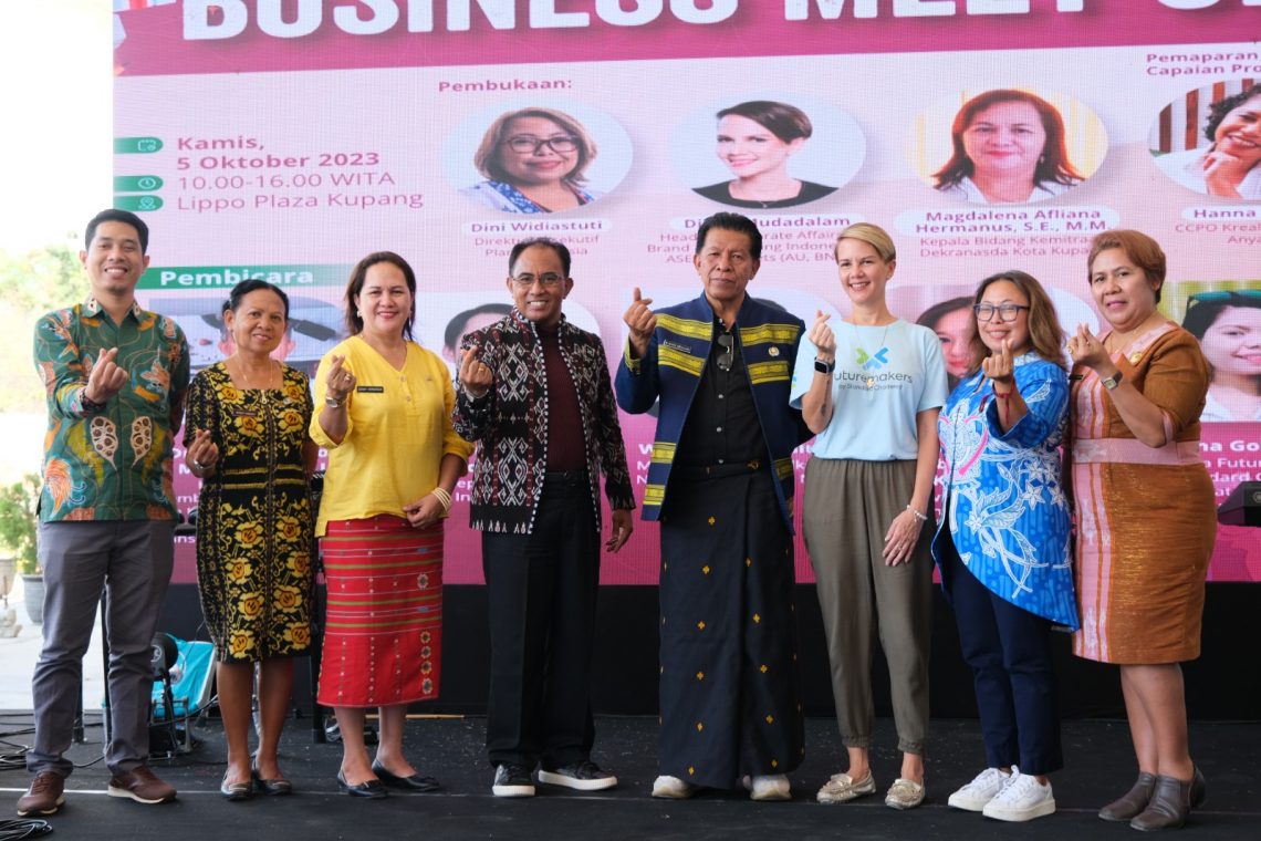 Standard Chartered dan Plan Indonesia Dukung Upaya Memajukan Sektor UMKM di Kupang Lewat Program Pelatihan Pengusaha Muda