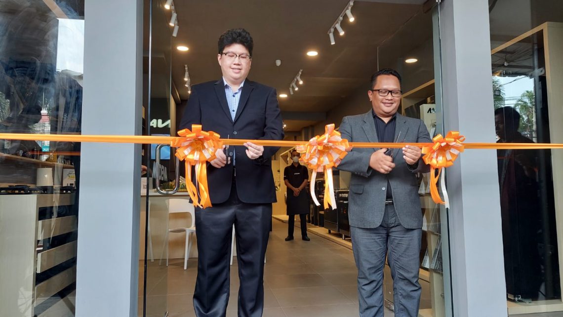 Kuatkan Jangkauan di Area Penunjang Jakarta,MODENA Home Center Hadir di Harapan Indah Bekasi
