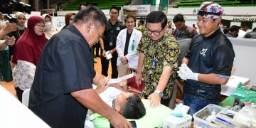 Dalam Rangka Memperingati Hari Kesehatan Nasional,Petrokimia Gresik Komitmen Tingkatkan Derajat Kesehatan Masyarakat Sekitar Perusahaan